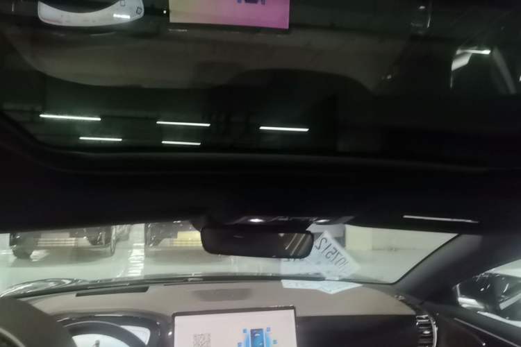 Used BYD Han 2022 EV Genesis Edition 610KM All-Wheel Drive Premium Model Headliner