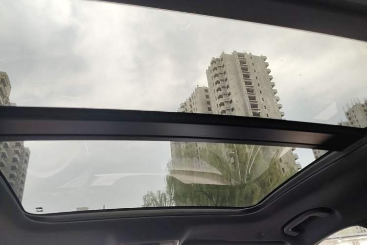 Used BYD Han 2022 DM-i 121KM Luxury Model Headliner