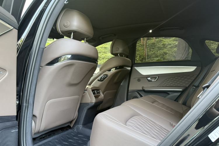 Used BYD Han 2022 DM-i 121KM Prestige Model Interior 1