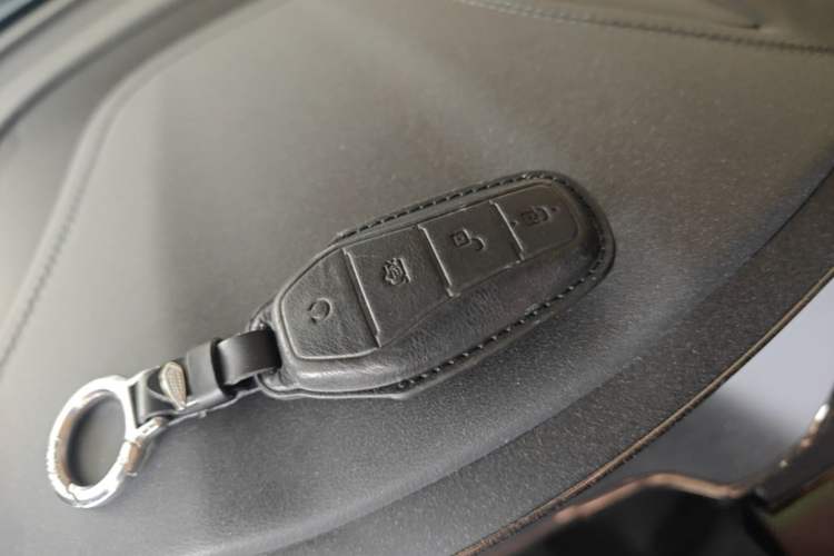 Used BYD Han 2022 DM-i 121KM Luxury Model Interior 1