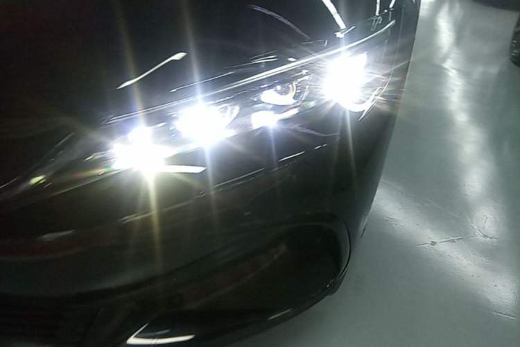 Used BYD Han 2022 EV Genesis Edition 715 km Front-Wheel-Drive Flagship Model Left Front Headlight