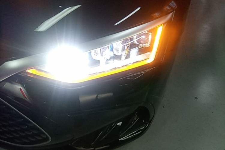 Used BYD Han 2022 DM-i 121KM Prestige Model Left Front Headlight