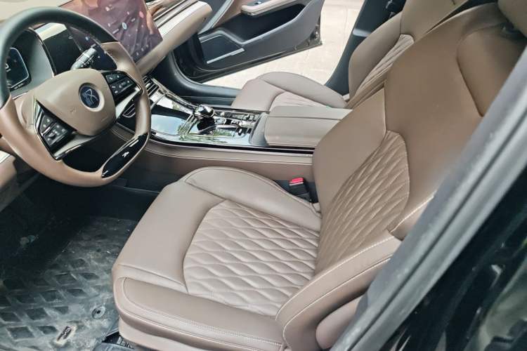 Used BYD Han 2022 DM-i 121KM Prestige Model Left Front Seat