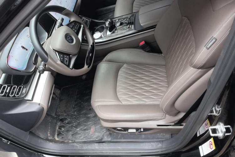 Used BYD Han 2022 DM-i 121KM Prestige Model Left Front Seat