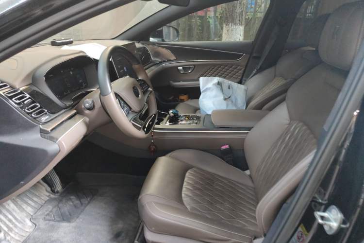 Used BYD Han 2022 DM-i 121KM Luxury Model Left Front Seat
