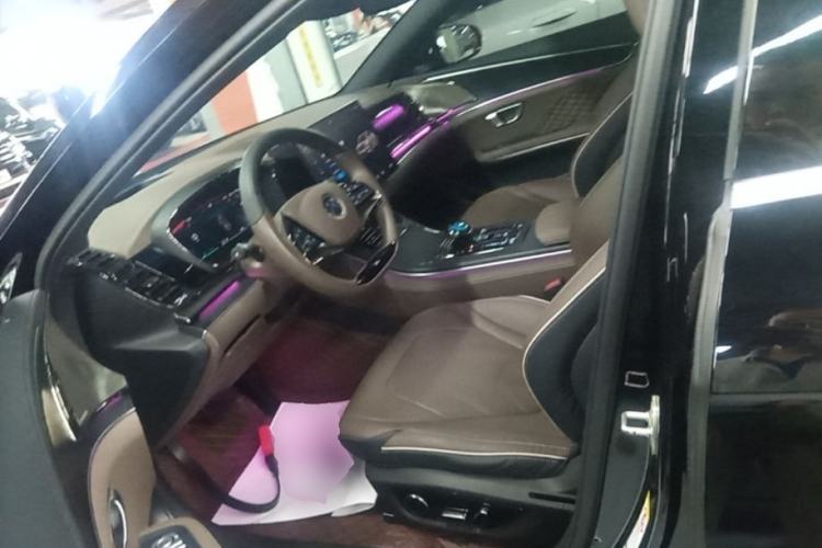Used BYD Han 2022 EV Genesis Edition 715 km Front-Wheel-Drive Flagship Model Left Front Seat