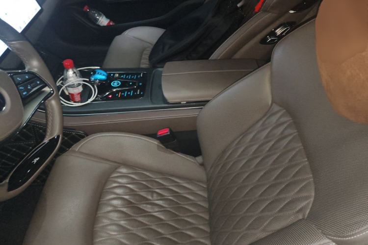 Used BYD Han 2022 DM-i 121KM Luxury Model Left Front Seat