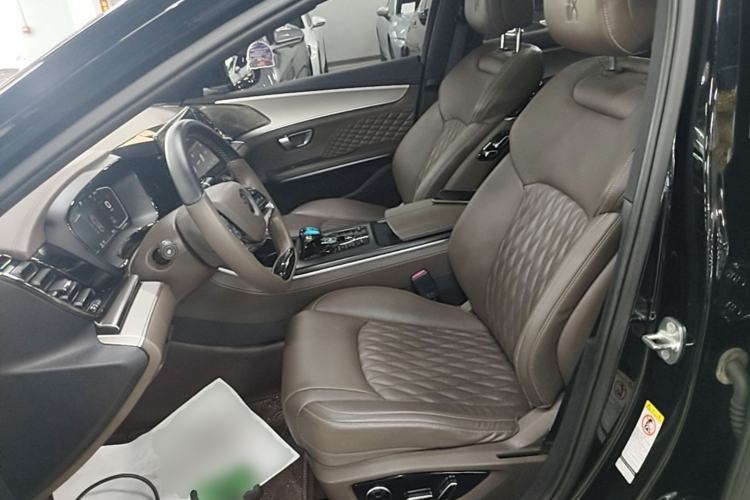 Used BYD Han 2022 EV Genesis Edition 715KM Front-Wheel-Drive Prestige Model Left Front Seat