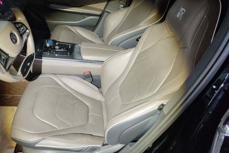 Used BYD Han 2022 EV Genesis Edition 610KM All-Wheel Drive Premium Model Left Front Seat