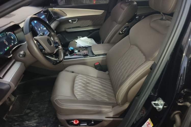 Used BYD Han 2022 DM-i 121KM Prestige Model Left Front Seat