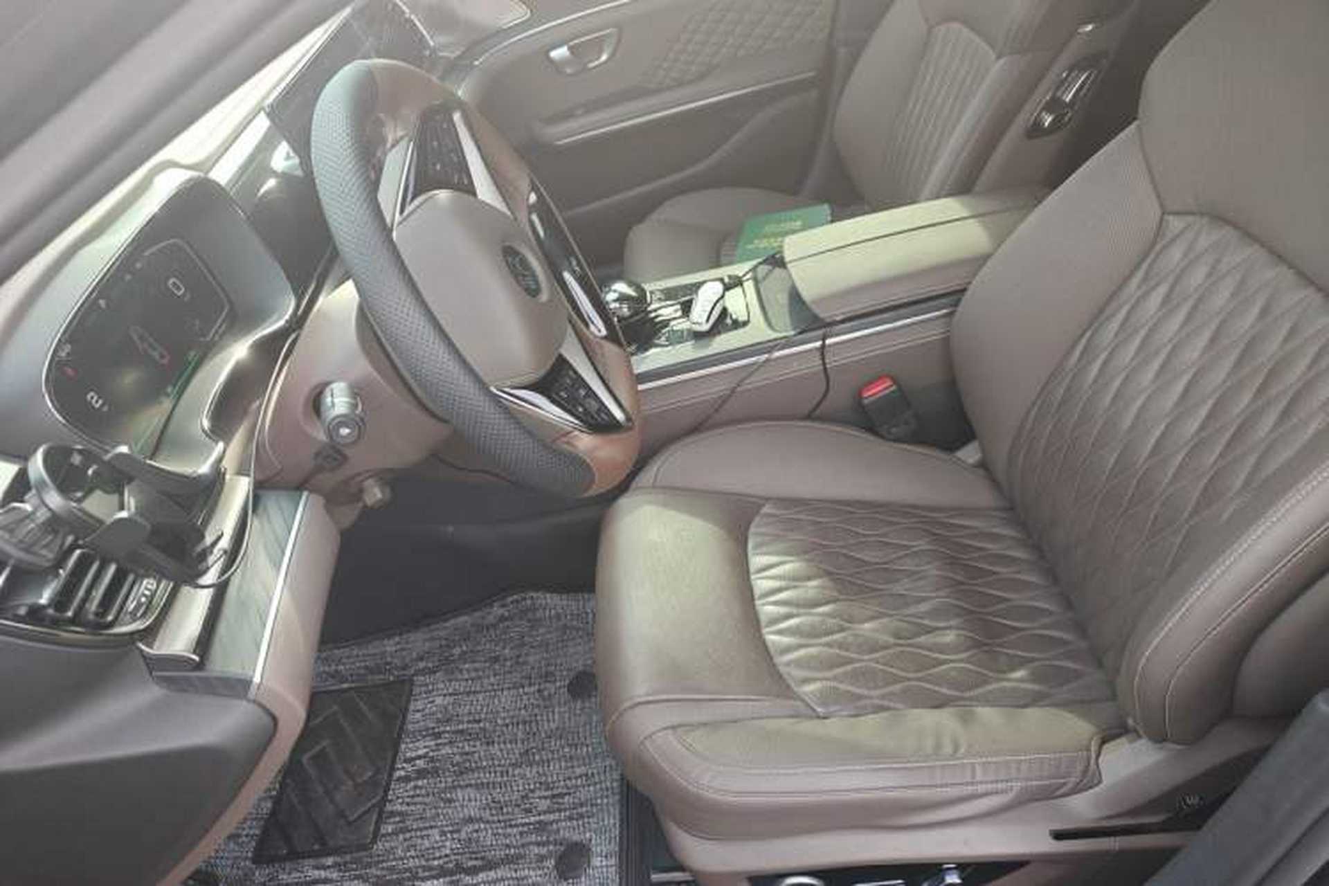 Used BYD Han 2022 EV Genesis Edition 610KM All-Wheel Drive Premium Model Left Front Seat