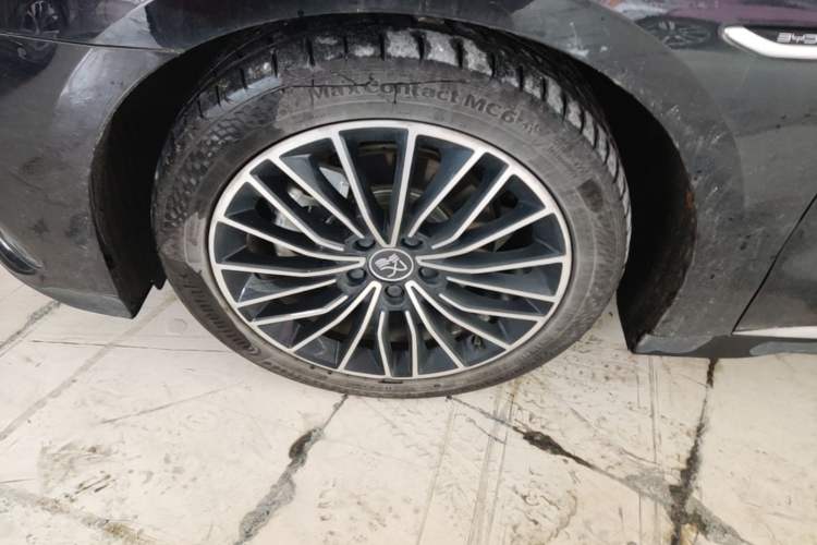 Used BYD Han 2022 DM-i 121KM Luxury Model Left Front Wheel Hub