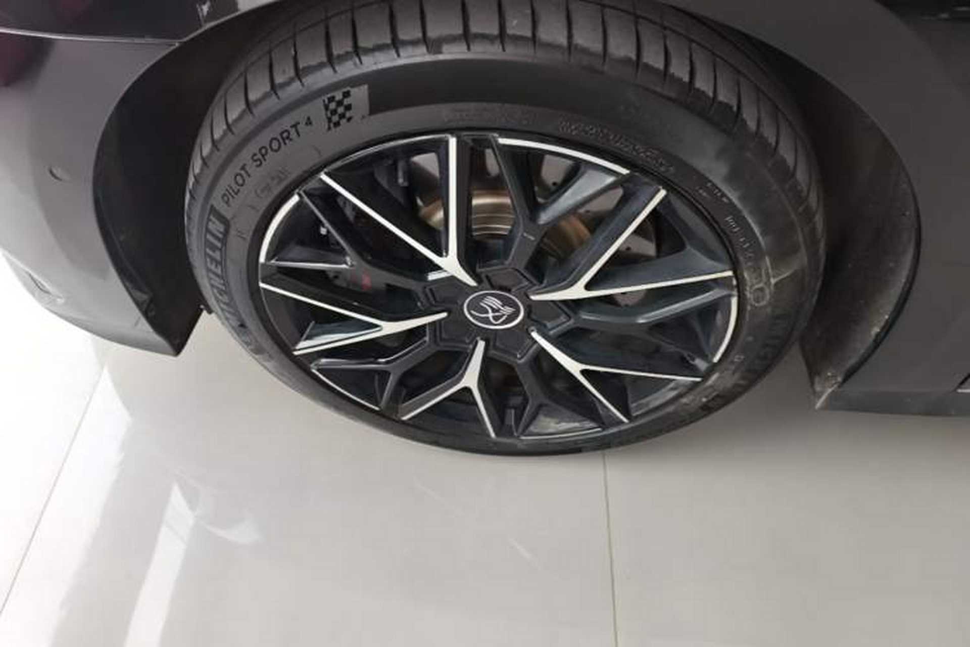 Used BYD Han 2022 DM-p 202km Four-Wheel Drive Flagship Model Left Front Wheel Hub