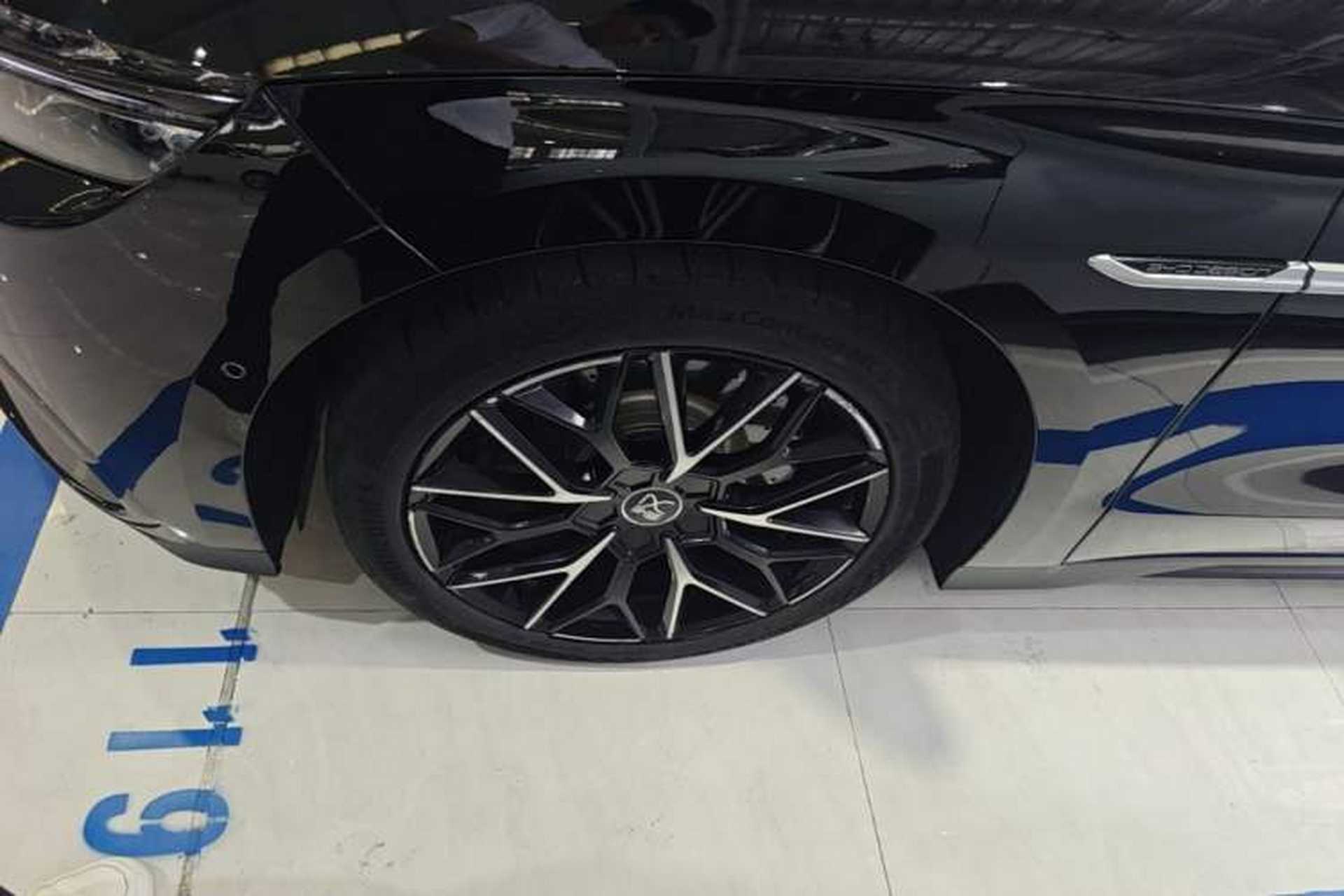 Used BYD Han 2022 EV Genesis Edition 610KM All-Wheel Drive Premium Model Left Front Wheel Hub