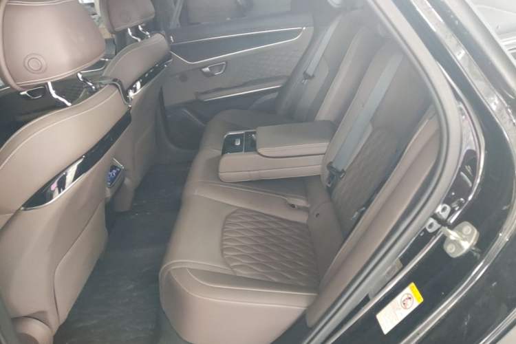 Used BYD Han 2022 DM-i 121KM Luxury Model Left Rear Seat