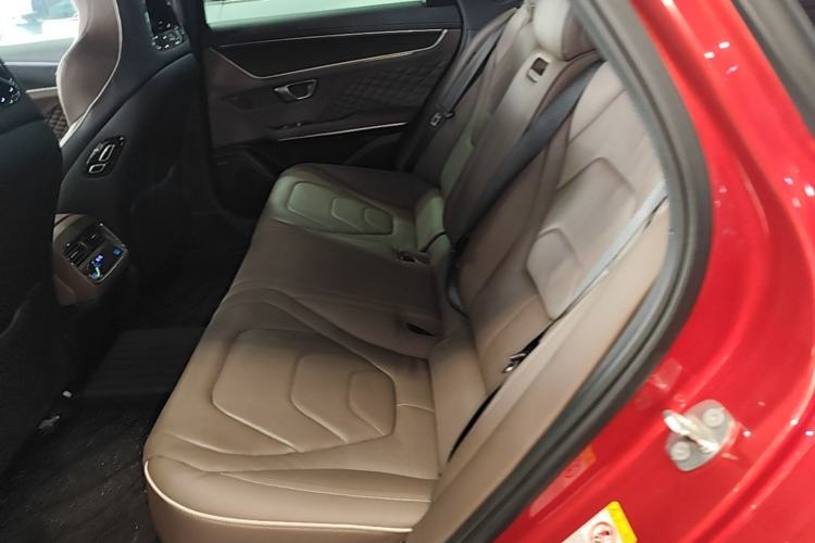 Used BYD Han 2022 EV Genesis Edition 610KM All-Wheel Drive Premium Model Left Rear Seat