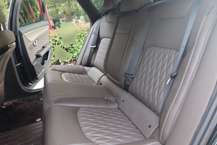 Used BYD Han 2022 DM-i 121KM Prestige Model Left Rear Seat