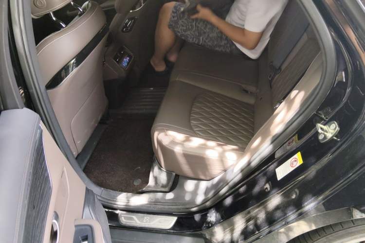 Used BYD Han 2022 DM-i 121KM Luxury Model Left Rear Seat