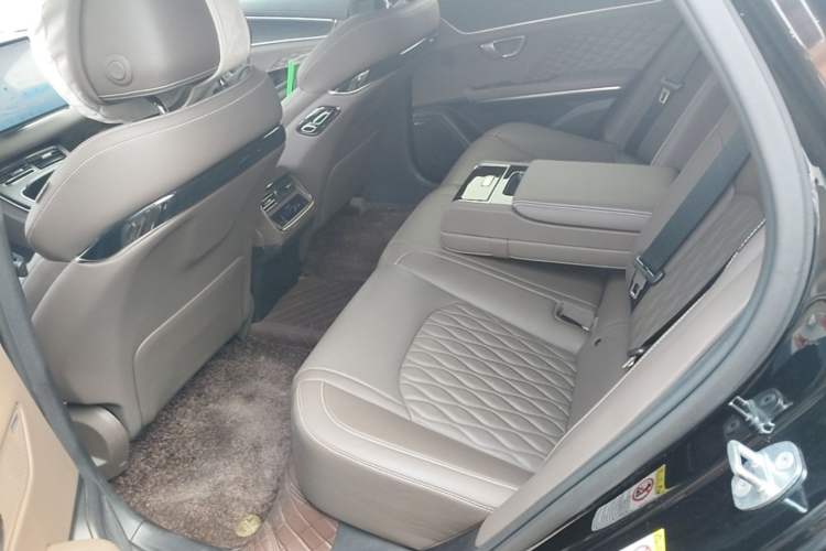 Used BYD Han 2022 DM-i 121KM Luxury Model Left Rear Seat