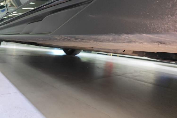 Used BYD Han 2022 DM-i 121KM Prestige Model Left Side Sill