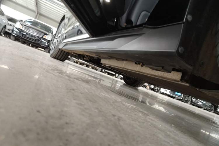 Used BYD Han 2022 DM-i 121KM Luxury Model Left Side Sill