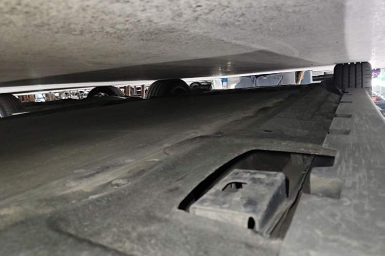 Used BYD Han 2022 EV Genesis Edition 715KM Front-Wheel-Drive Prestige Model Left Side Sill