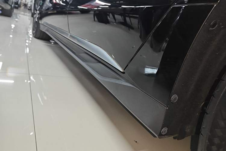 Used BYD Han 2022 DM-i 121KM Prestige Model Left Side Sill