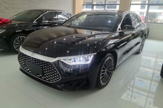 Used BYD Han 2022 DM-i 121KM Luxury Model