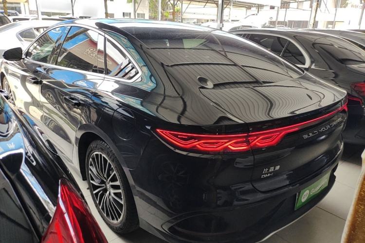 Used BYD Han 2022 DM-i 121KM Prestige Model Rear Left 45 Deg