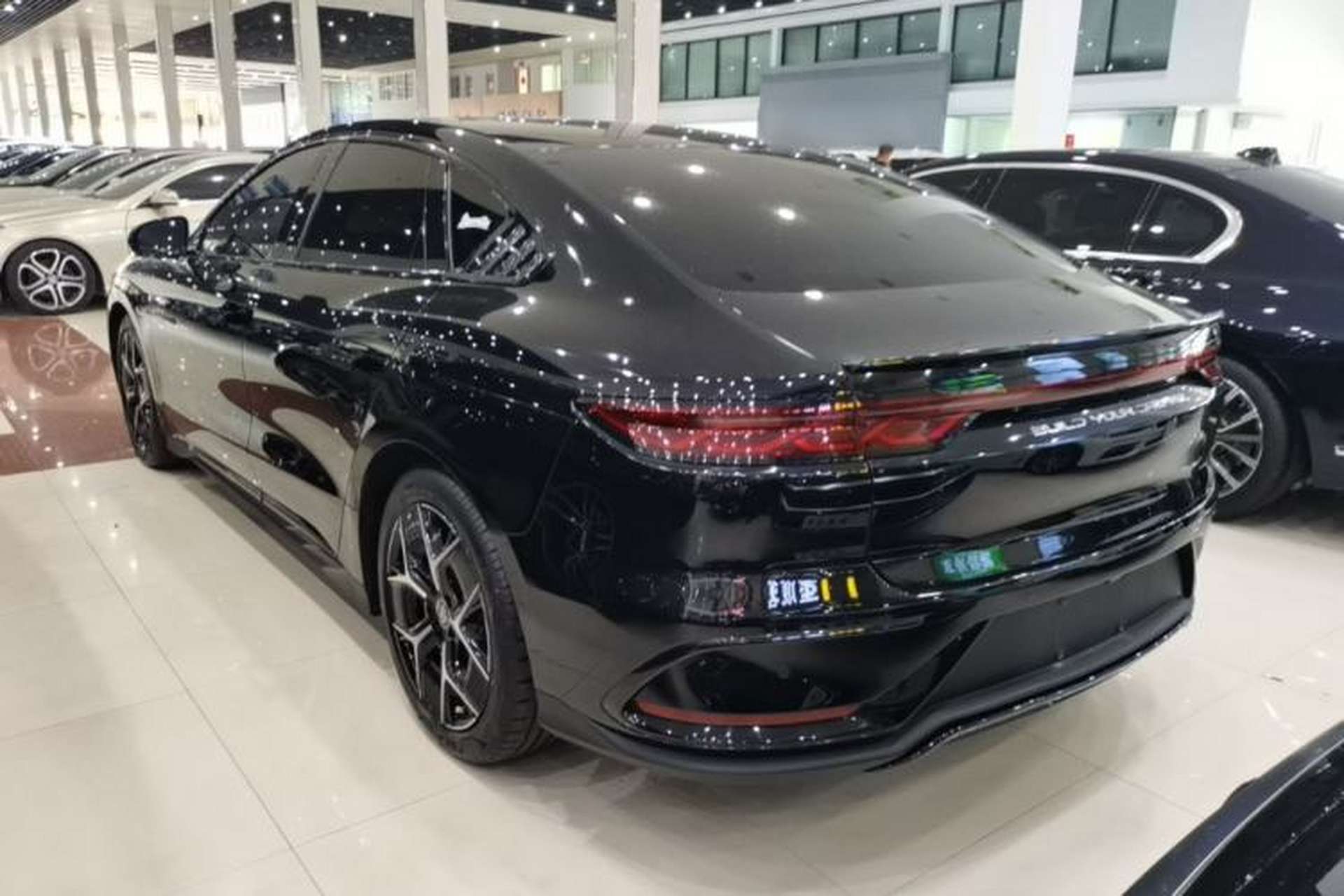 Used BYD Han 2022 EV Genesis Edition 715 km Front-Wheel-Drive Flagship Model Rear Left 45 Deg