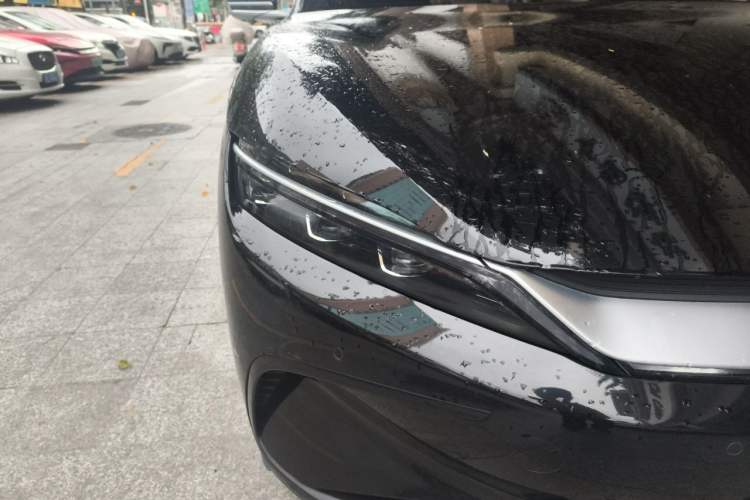 Used BYD Han 2022 EV Genesis Edition 715 km Front-Wheel-Drive Flagship Model Right Front Headlight