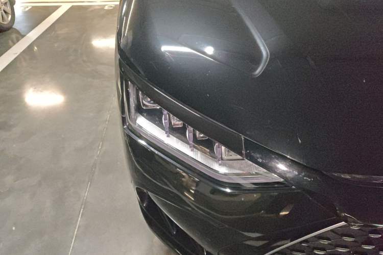 Used BYD Han 2022 DM-i 121KM Luxury Model Right Front Headlight