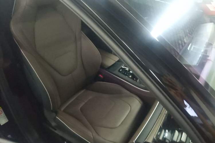 Used BYD Han 2022 EV Genesis Edition 715 km Front-Wheel-Drive Flagship Model Right Front Seat