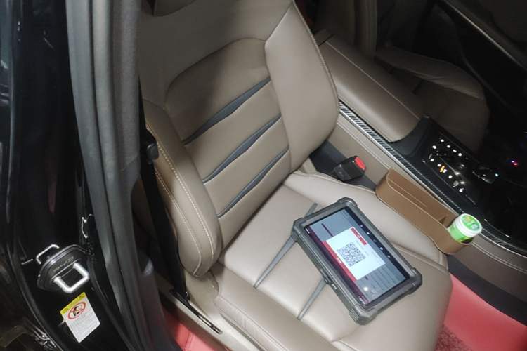 Used BYD Han 2022 EV Genesis Edition 715KM Front-Wheel-Drive Prestige Model Right Front Seat