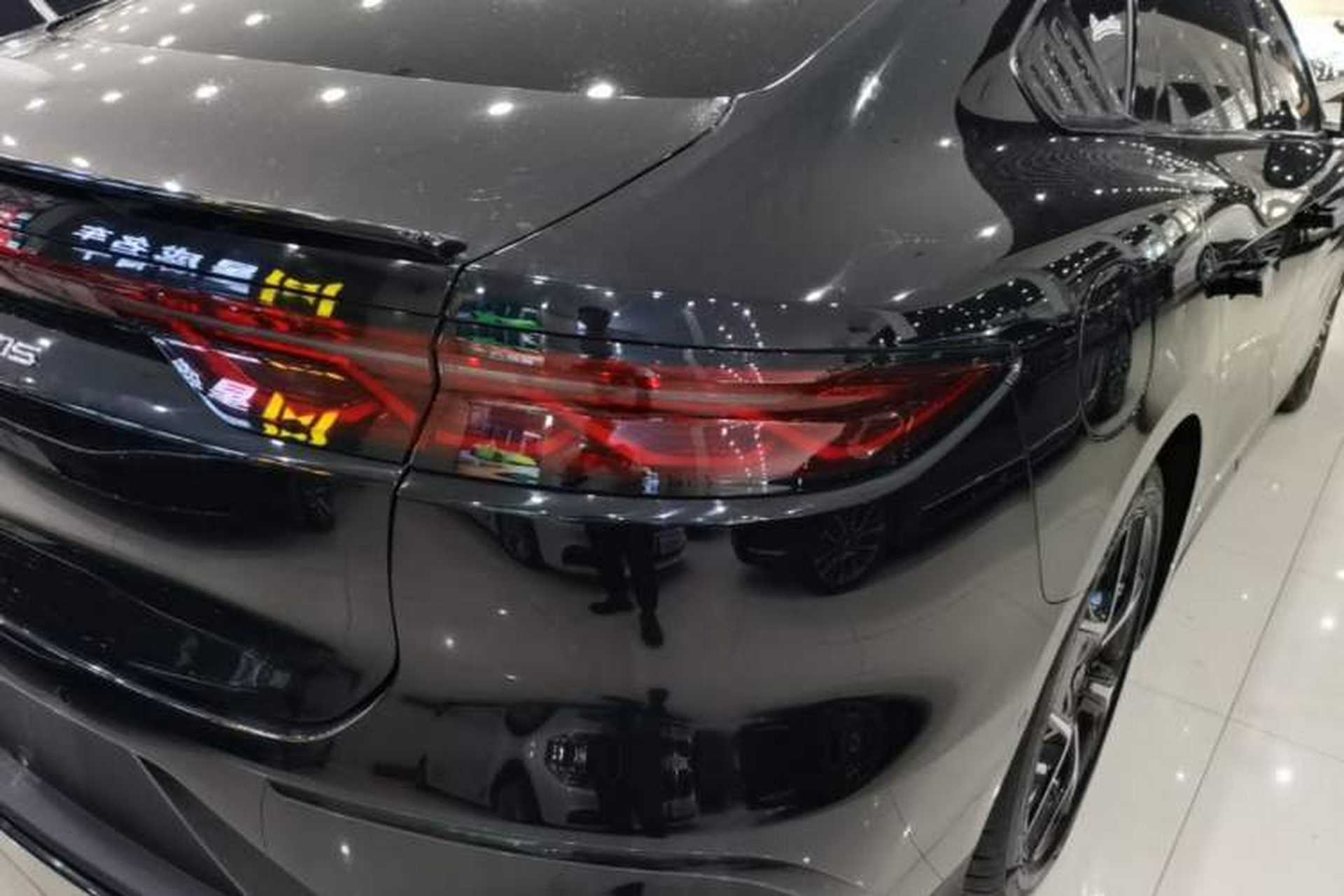 Used BYD Han 2022 EV Genesis Edition 715 km Front-Wheel-Drive Flagship Model Right Rear Taillight