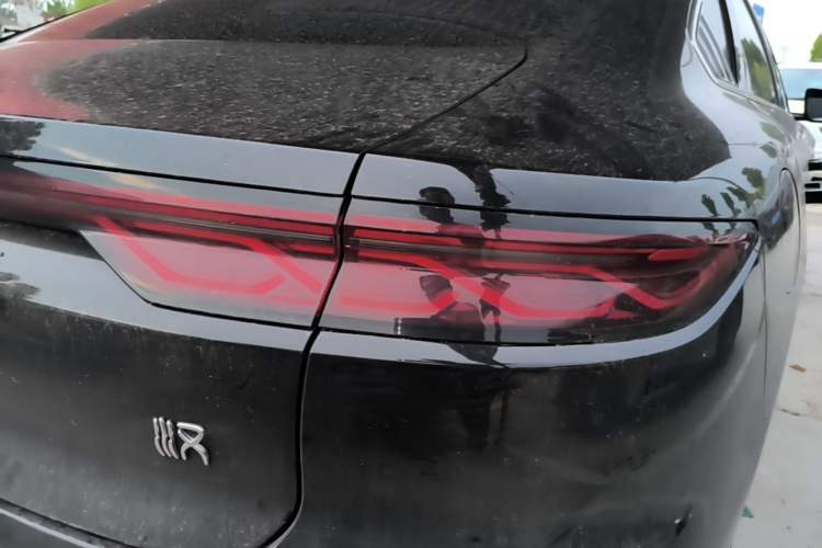 Used BYD Han 2022 DM-i 121KM Prestige Model Right Rear Taillight