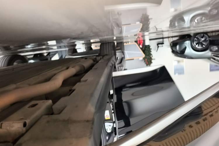 Used BYD Han 2022 DM-p 202km Four-Wheel Drive Flagship Model Right Side Sill