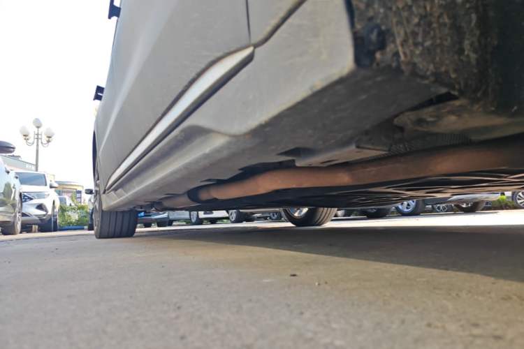 Used BYD Han 2022 DM-p 202km Four-Wheel Drive Flagship Model Right Side Sill