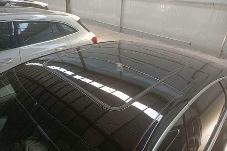 Used BYD Han 2022 EV Genesis Edition 610KM All-Wheel Drive Premium Model Roof
