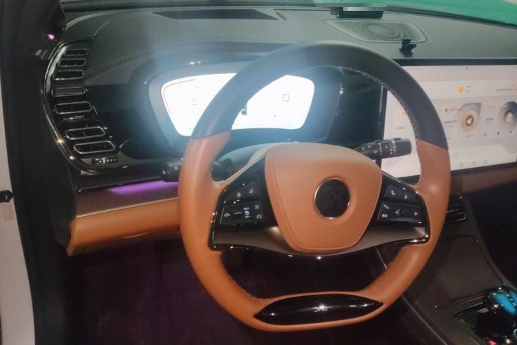 Used BYD Han 2022 EV Genesis Edition 715 km Front-Wheel-Drive Flagship Model Steering Wheel
