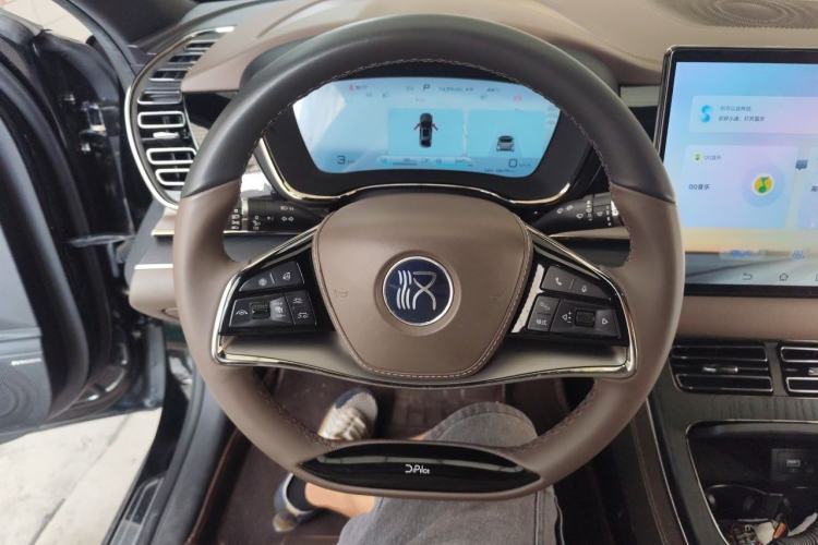 Used BYD Han 2022 DM-i 121KM Luxury Model Steering Wheel