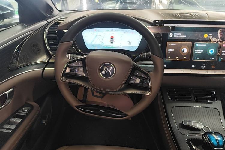 Used BYD Han 2022 EV Genesis Edition 610KM All-Wheel Drive Premium Model Steering Wheel