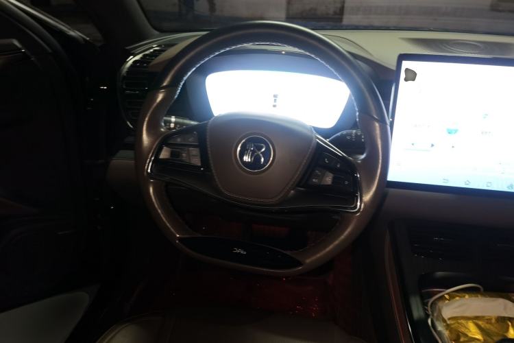 Used BYD Han 2022 DM-i 121KM Luxury Model Steering Wheel