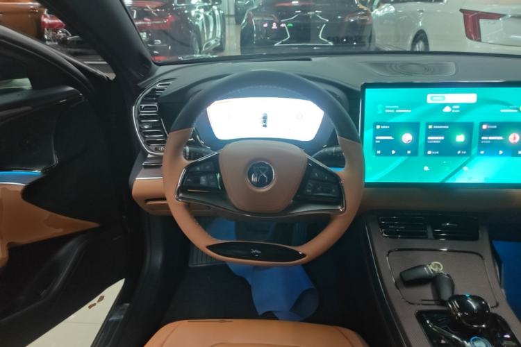 Used BYD Han 2022 EV Genesis Edition 610KM All-Wheel Drive Premium Model Steering Wheel