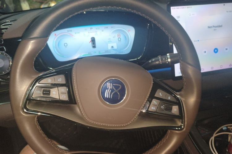 Used BYD Han 2022 DM-i 121KM Luxury Model Steering Wheel