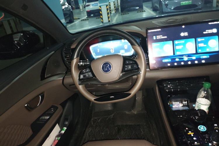Used BYD Han 2022 DM-i 121KM Prestige Model Steering Wheel
