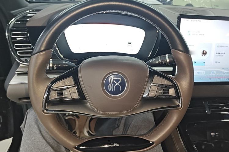 Used BYD Han 2022 DM-i 121KM Prestige Model Steering Wheel