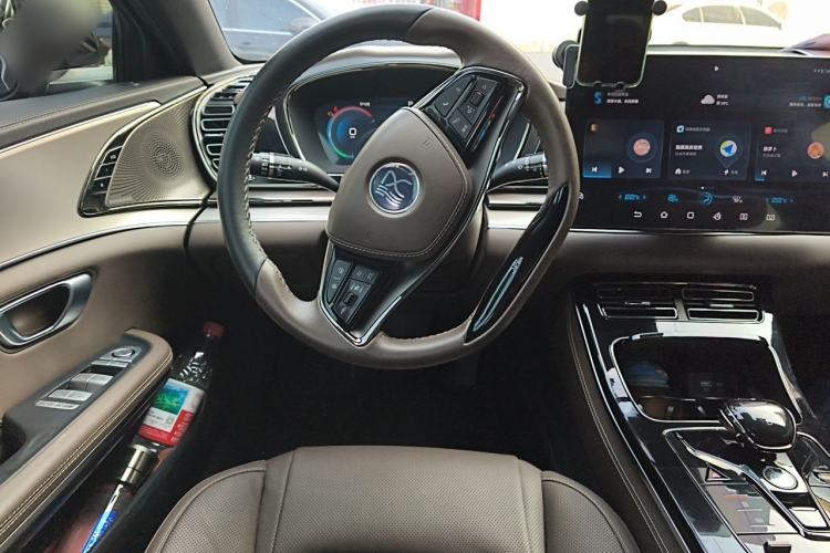 Used BYD Han 2022 DM-i 121KM Prestige Model Steering Wheel