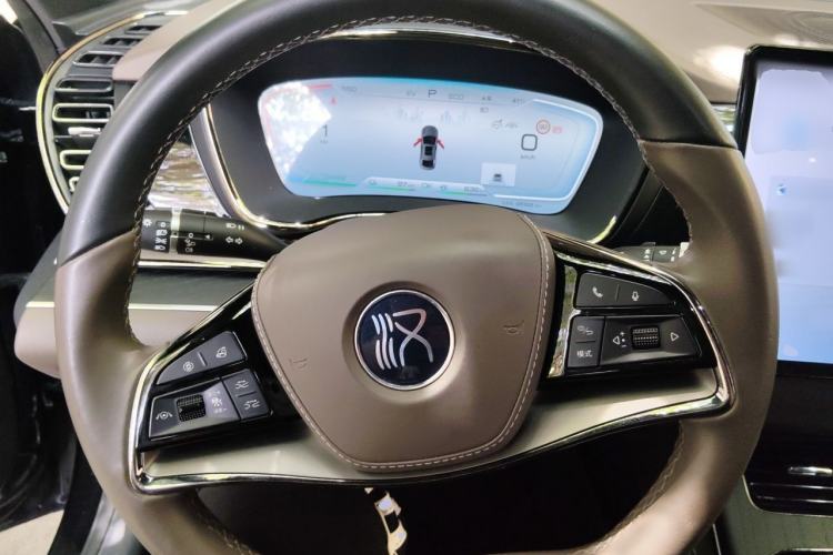 Used BYD Han 2022 DM-i 121KM Luxury Model Steering Wheel