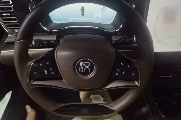 Used BYD Han 2022 EV Genesis Edition 610KM All-Wheel Drive Premium Model Steering Wheel